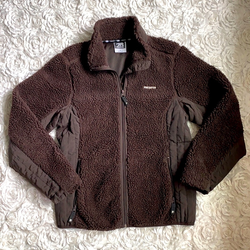 Predator brown fuzzy zip up size Large